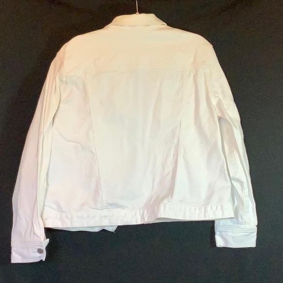 EDDIE BAUER: White jean jacket - Picture 4 of 6